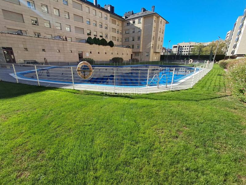 Foto b2a5000a-7d41-46c2-b54f-38f990d2fe55. Pis amb calefacció aparcament piscina a Cascajos - Piqueras Logroño