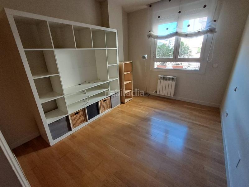 Foto ff1f74d1-7d46-4de7-91fe-3c6fb940d623. Pis amb calefacció aparcament piscina a Cascajos - Piqueras Logroño