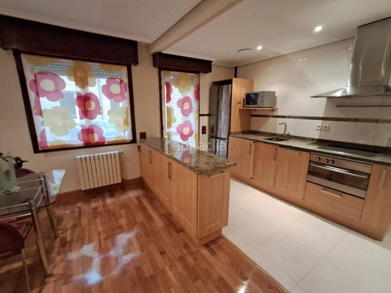 Foto 8e2d2fe8-be3b-448a-9051-cee4020725a5. Rent studio with heating in Gran Via Logroño