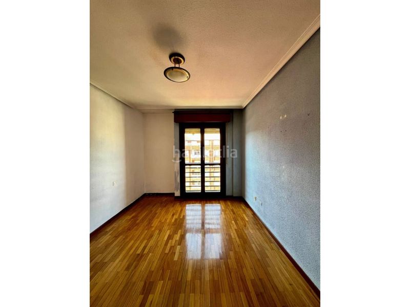 Foto 30d5b7a2-fc95-44f2-b564-5942d74916c0. Flat with heating parking pool in Cascajos - Piqueras Logroño