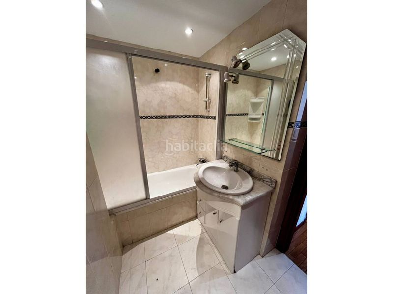 Foto dacd0b9d-db74-4482-8b3b-8c346e32f36e. Flat with heating parking pool in Cascajos - Piqueras Logroño