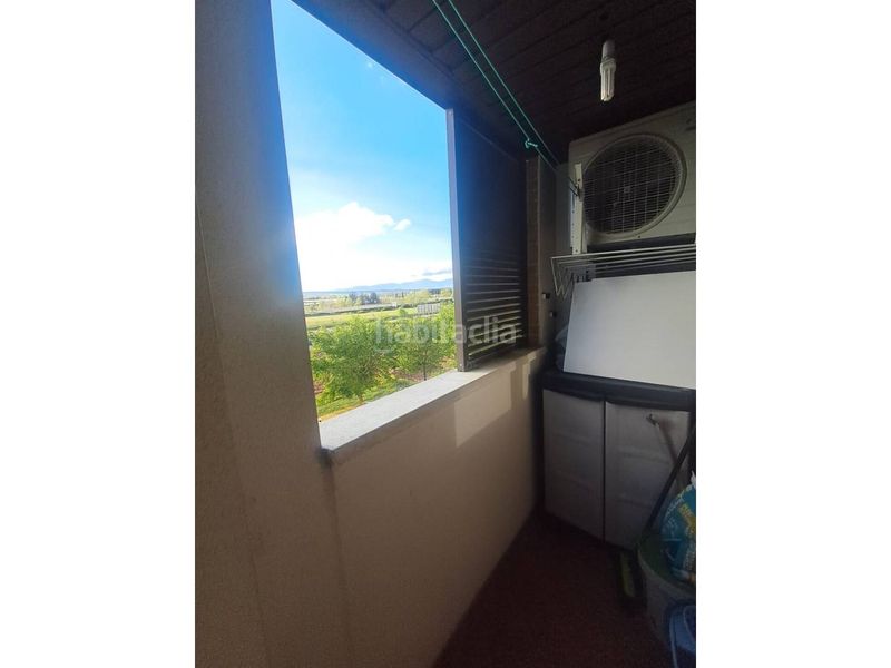 Foto edbcdcb4-bae2-499e-9c49-8c5df8a24e6a. Piso  en venta en Lardero