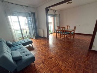 Etagenwohnung  Calle gran via. Piso en alquiler en centro