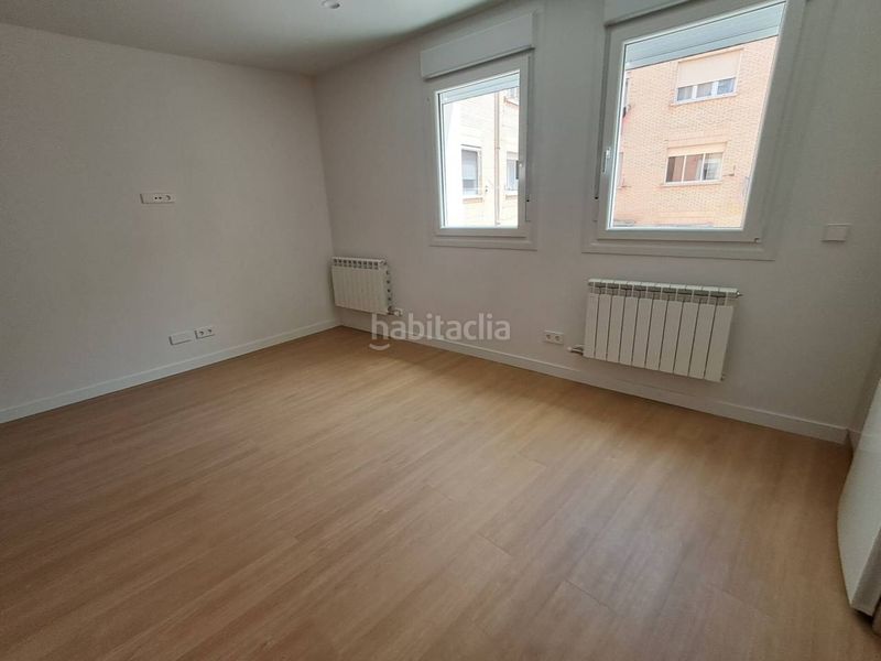 Foto a2008aa3-5d9e-417d-9479-9aee4cdb2097. Apartament amb calefacció a Oeste Logroño