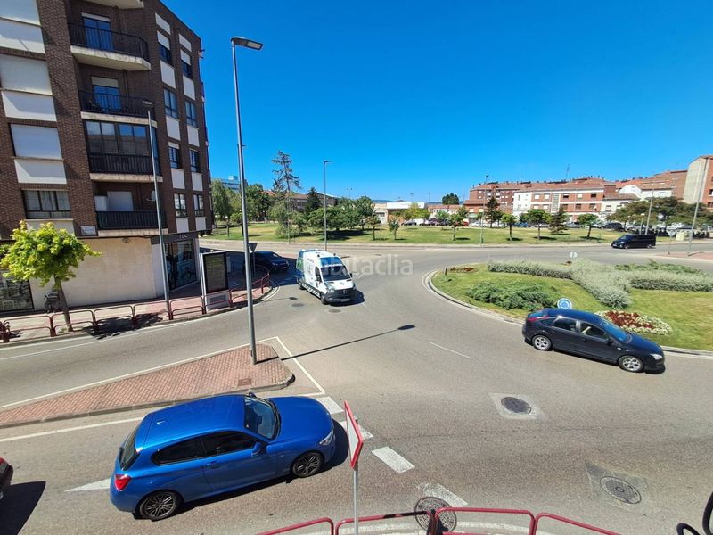 Foto 4d6eb81a-128e-4190-964a-31bcb945cbff. Pis amb calefacció a La Estrella Logroño