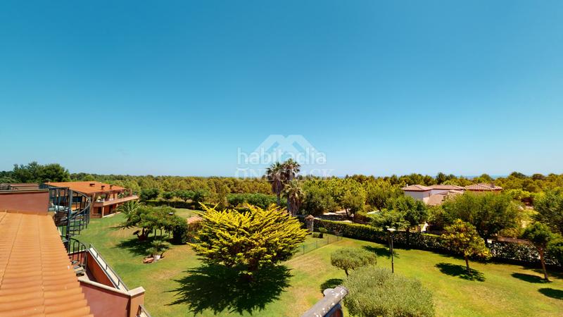 Foto 67a12eb9-ff3a-4098-8a4d-ad3625fec177. Casa aparellada a urbanització golf b 122 a Bonmont Terres Noves Mont-roig del Camp