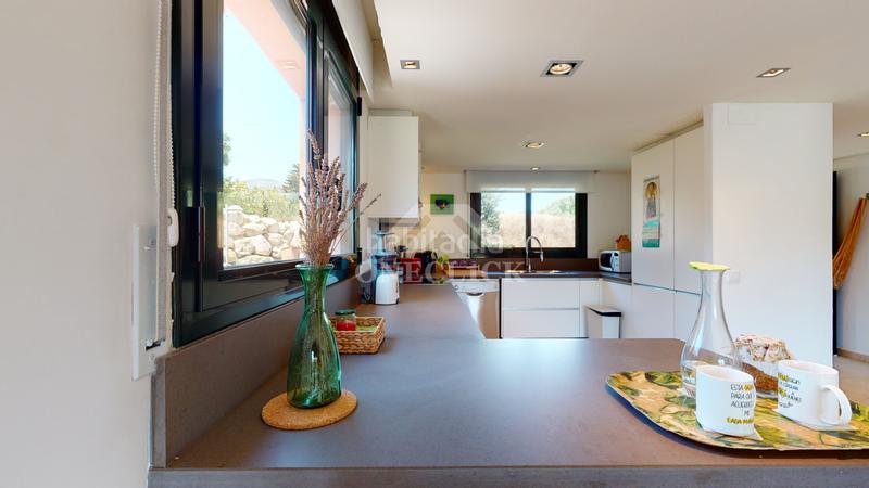 Foto 6c61783c-c6d7-402b-b259-2531b54d6bf8. Casa aparellada a urbanització golf b 122 a Bonmont Terres Noves Mont-roig del Camp