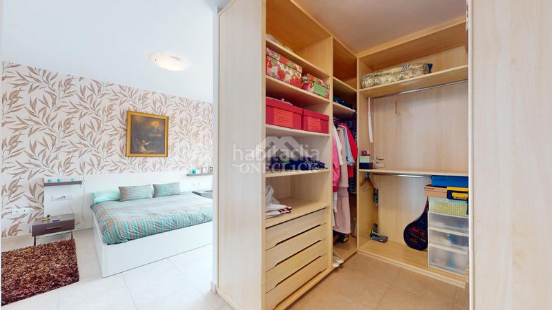 Foto eb0a6e1e-63b7-4992-a924-dda6c7317500. Casa aparellada a urbanització golf b 122 a Bonmont Terres Noves Mont-roig del Camp