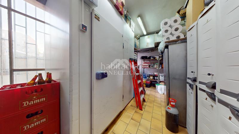 Foto 0d89a82a-e21e-4a5b-90bb-9a6528e503b6. Traspaso local comercial en rambla nova 110 restaurante l'entrepà en rambla nova, a pleno rendimiento en Tarragona