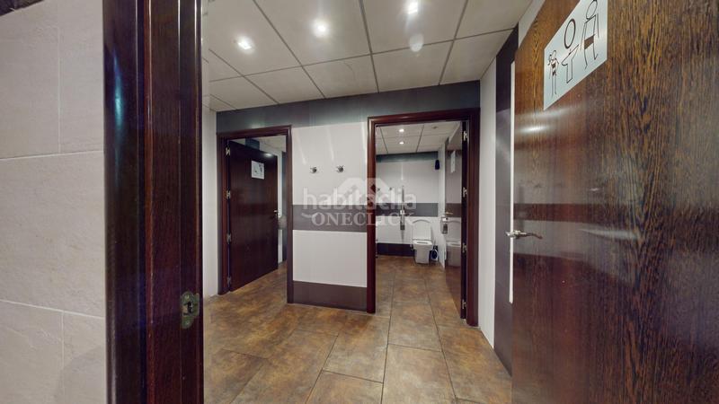 Foto 21b5d7df-b585-4fe3-9208-ca15000629e0. Traspaso local comercial en rambla nova 110 restaurante l'entrepà en rambla nova, a pleno rendimiento en Tarragona