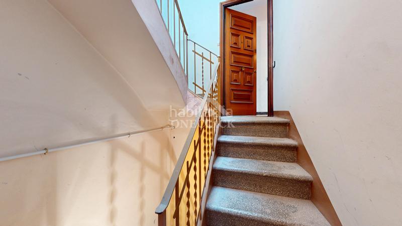 Foto 56b4518d-672c-4ef9-9b29-997af2d86e69. Edificio in carrer de llovera 26 in Centre Reus