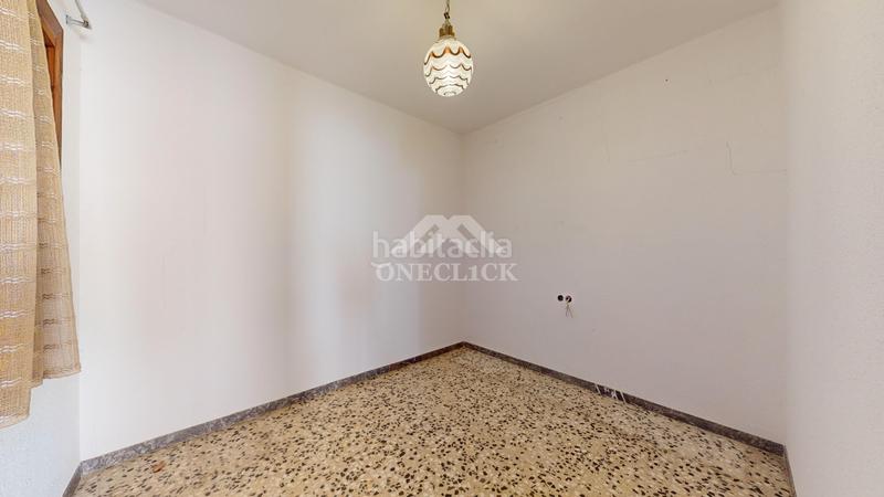 Foto 6038b75d-a892-4206-8dfa-38b34eda631b. Edificio in carrer de llovera 26 in Centre Reus