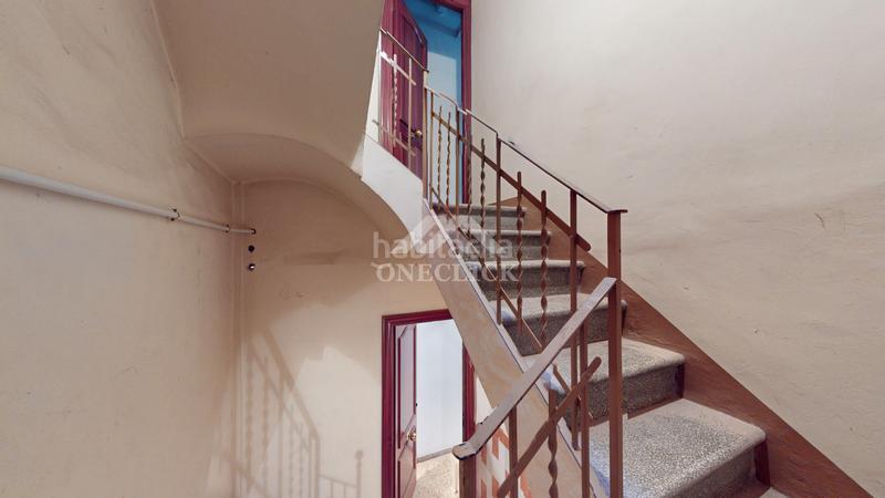 Foto 837170ba-58a9-4254-a41a-62379545567c. Edificio in carrer de llovera 26 in Centre Reus