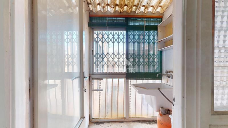 Foto 9c4bf3cd-1a7d-455e-b28e-d4f5339a2328. Edificio in carrer de llovera 26 in Centre Reus