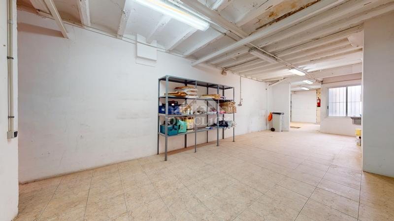 Foto b106b722-93fd-430a-9e0f-1dcb5aae643f. Edificio in carrer de llovera 26 in Centre Reus