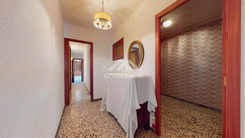 Foto b6d96a69-d3d6-4c11-ae1e-283ddc657f53. Edificio in carrer de llovera 26 in Centre Reus