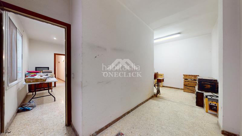 Foto bef2cc20-1e17-4f2c-b2e0-05f0573511fc. Edificio in carrer de llovera 26 in Centre Reus