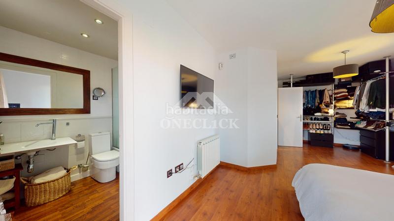 Foto 0e368287-59f5-46fb-b111-faa55ed79918. Casa pareada en carrer la roca 7 chalet pareado en vilafortuny en Cambrils