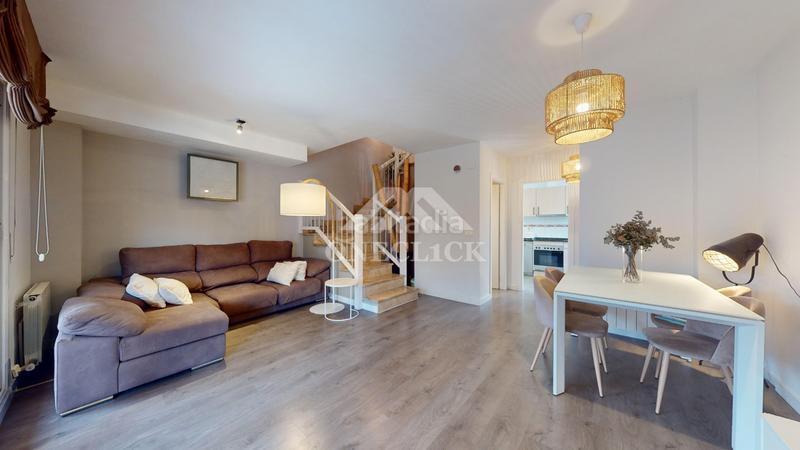 Foto 96117915-6634-411f-9b7e-f42051093858. Casa pareada en carrer la roca 7 chalet pareado en vilafortuny en Cambrils