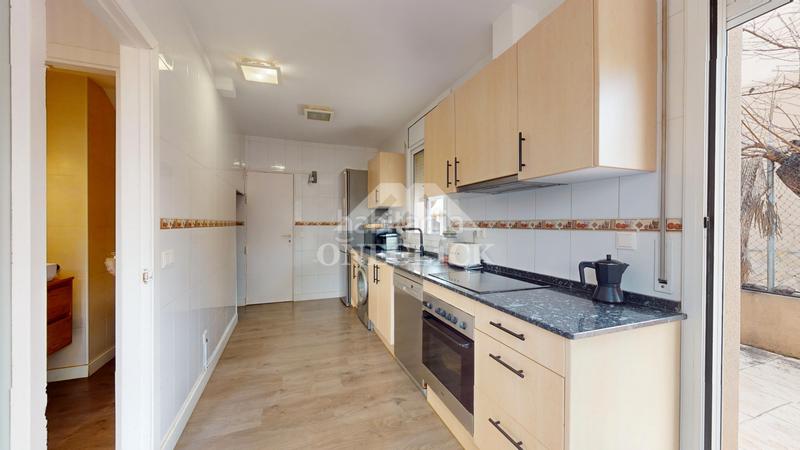 Foto 975b7856-7f55-4c81-862d-6eb4752d597d. Casa pareada en carrer la roca 7 chalet pareado en vilafortuny en Cambrils