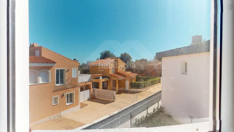 Foto 3eabb30f-da97-4bb5-90f1-e3d1f71a0d05. Xalet amb calefacció aparcament piscina a Bonmont Terres Noves Mont-roig del Camp