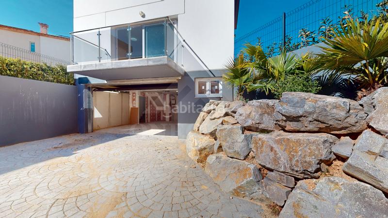 Foto 967935e9-125f-4dc7-81ad-0a5aaf5bcecd. Xalet amb calefacció aparcament piscina a Bonmont Terres Noves Mont-roig del Camp