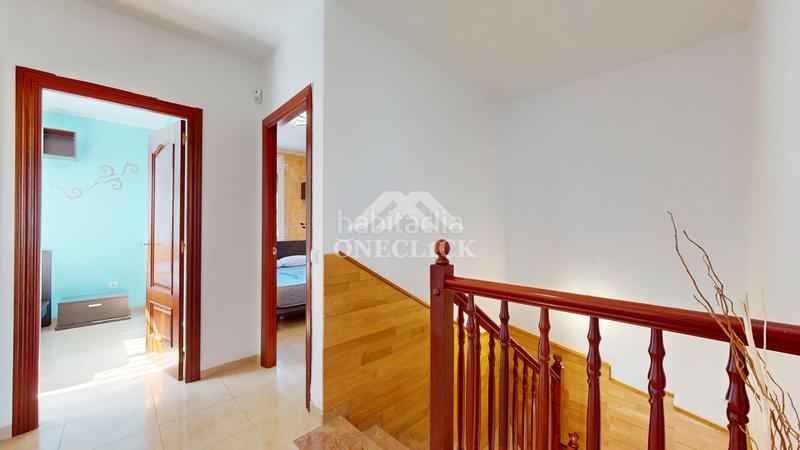 Foto 4032ad33-84ca-4284-93e4-35a75d2b1311. Casa aparellada a carrer c 13 a Platja de Mont-roig Mont-roig del Camp