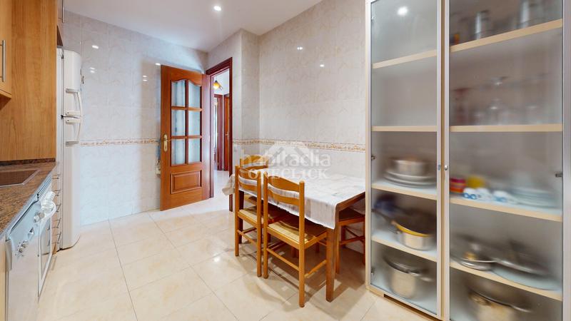 Foto af0c80ce-9273-4592-8c7e-38c3b50fa848. Casa aparellada a carrer c 13 a Platja de Mont-roig Mont-roig del Camp