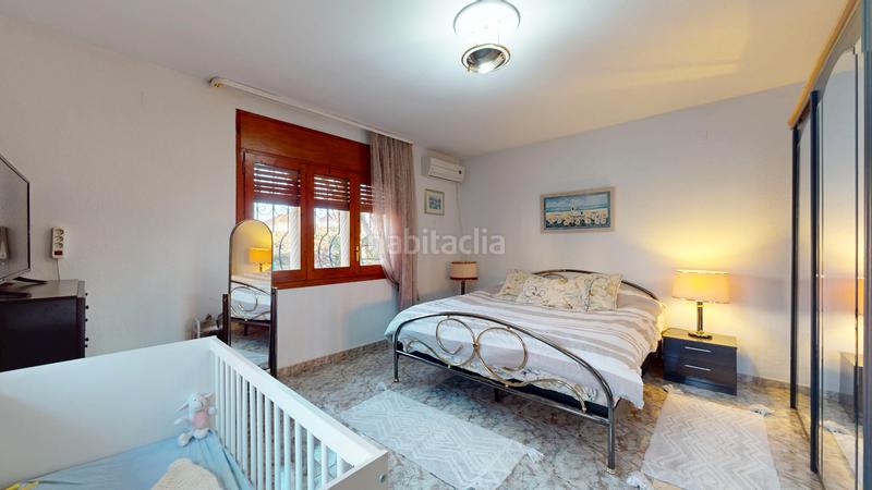 Foto 281cd28a-eb3f-4a8f-a32c-5b9f80f5faa9. Chalet  independiente en el centro de miami playa en Miami Platja