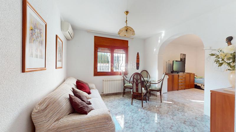 Foto 2b0147ff-27b1-4e00-a00a-67357cc48102. Chalet  independiente en el centro de miami playa en Miami Platja