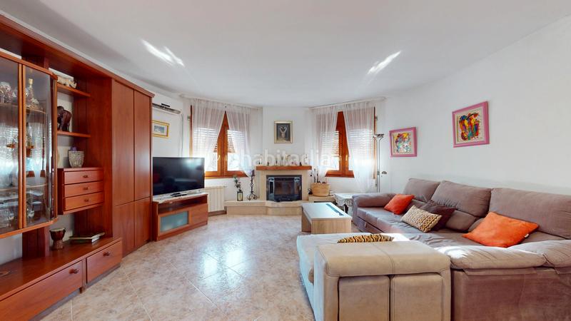 Foto 78259ebe-edb1-47a0-8ab8-2bc0576d6dd2. Chalet  independiente en el centro de miami playa en Miami Platja