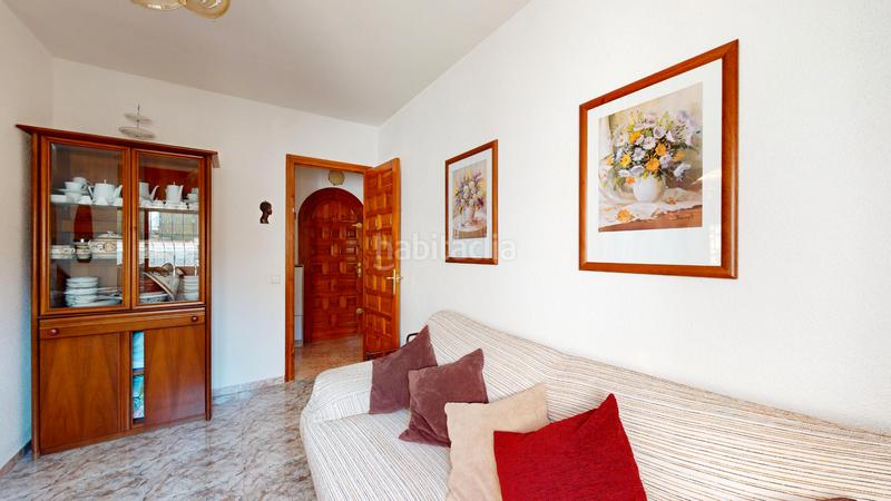 Foto 9e22163c-3f3b-4fd3-9194-6298edcb8063. Chalet  independiente en el centro de miami playa en Miami Platja