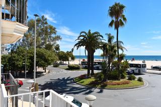 Apartament a Carrer del consolat de mar 90. Apartamento delante del club náutico Apartament a Carrer del consolat de mar 90. Apartamento delante del club náutico