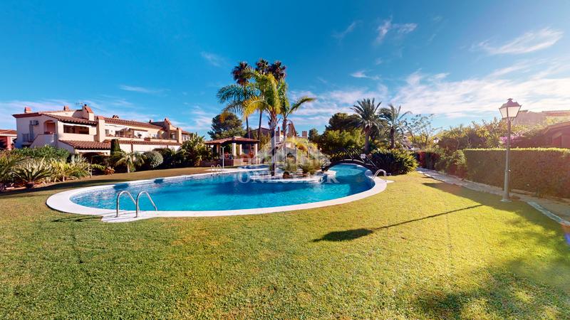 Foto 64e6fc29-4649-462f-b097-b9a0af7902ad. Apartament a carrer de les mèlies 50 a Bonmont Terres Noves Mont-roig del Camp