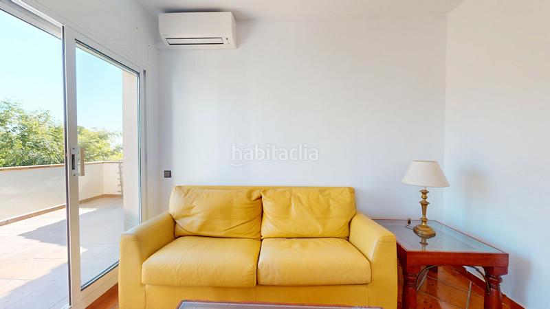 Foto b704f4fe-f061-4d4d-8fdd-e35d0d362578. Apartament a carrer de les mèlies 50 a Bonmont Terres Noves Mont-roig del Camp