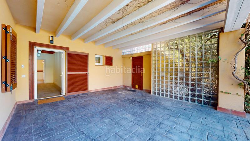 Foto 9e2ad2d0-24a6-4f3a-b495-a886dd86fdc3. Chalet dans carrer de les mèlies 27 dans Bonmont Terres Noves Mont-roig del Camp