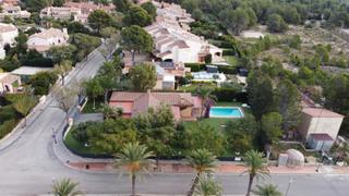 Xalet a Carrer de les mèlies 27. Chalet en la mejor zona de bonmont