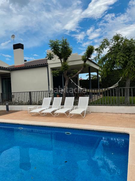 Foto c00f1620-67c0-4f41-bf4d-afdafb39aff4. Maison jumelée avec chauffage parking piscine dans Bonmont Terres Noves Mont-roig del Camp