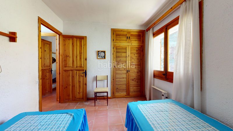 Foto 764289a6-71f4-45e4-806a-8d9908694046. Xalet amb xemeneia calefacció aparcament a Prades