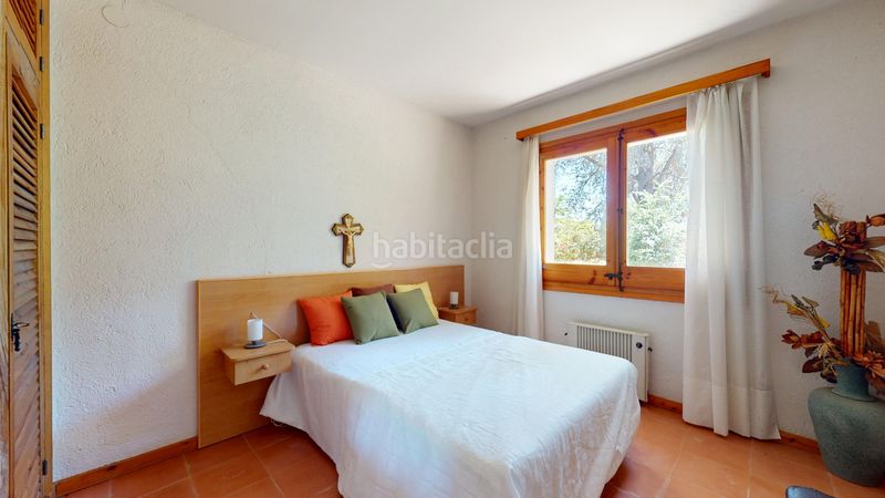 Foto d83589ac-ebca-4e7a-b736-0f8d7a663a50. Xalet amb xemeneia calefacció aparcament a Prades