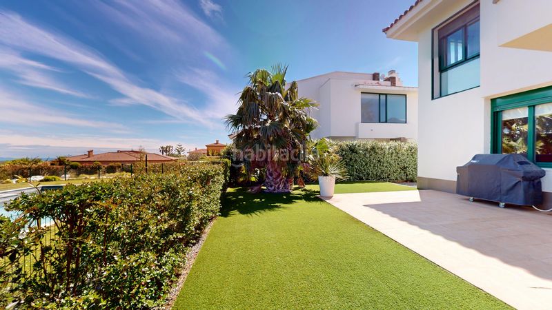 Foto a8a2e3d6-1b7a-43f2-8feb-c91a329f7326. Chalet  en la calle lavanchy de bonmont en Bonmont Terres Noves Mont-roig del Camp