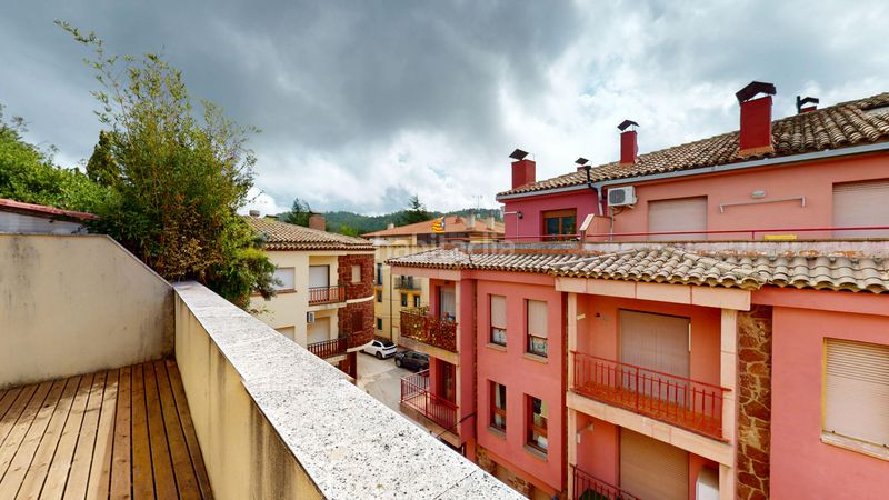 Foto 0a784e0e-1f2d-49e8-a3b8-5e14d72bfe85. Àtic a carrer manuel benavent 3 a Prades