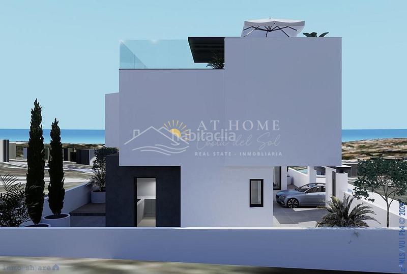 Foto bebb46d5-9d7b-48d0-a0e9-3eeaf637eaae. Chalet con parcheggio piscina in Centro Nerja