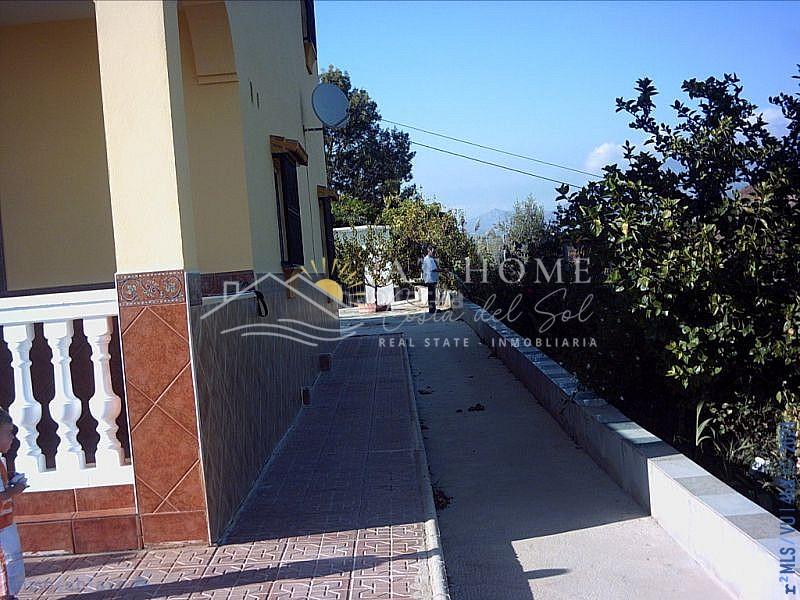 Foto ea0f460c-ee98-4742-a180-c87fc4fb0569. Masía precioso chalet en el campo cerca de la costa en Almayate Bajo