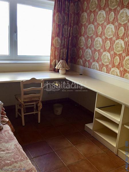 Foto 46215644-aacc-4cf0-b98b-33a2bcb2dc0f. Casa amb aparcament a Torrox pueblo Torrox
