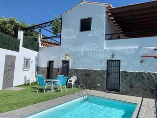 Maison à Torrox Pueblo. Villa 3 dormitorios piscina terraza jardin terreno 700 m2 - torr
