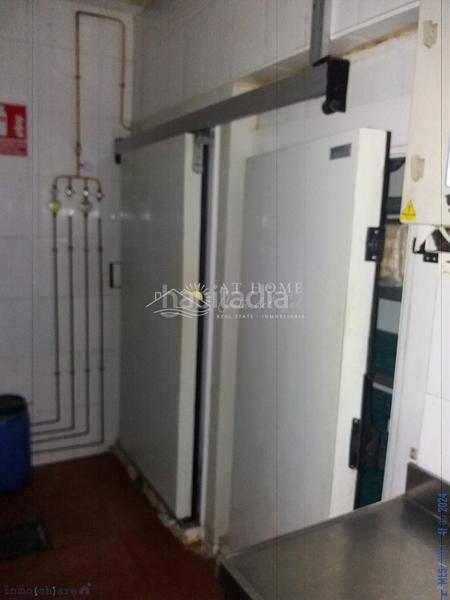 Foto 41813264-196b-4356-acfc-5eff5ed0a75a. Local comercial a Centro Nerja