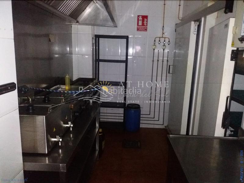 Foto 820467ad-3ef9-4598-82a6-8d8935353fd9. Local comercial a Centro Nerja