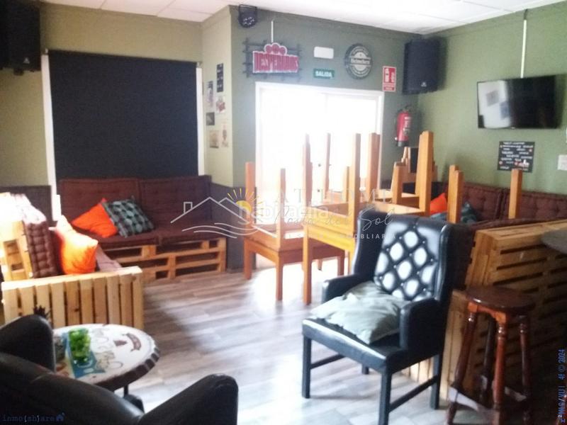 Foto 8de4e5e0-db72-42b5-95b1-d235d536640b. Local comercial a Centro Nerja