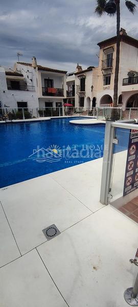 Foto 4a00a839-ef5c-4e2b-a9c4-f2bf24381cbb. Local commercial dans Centro Nerja